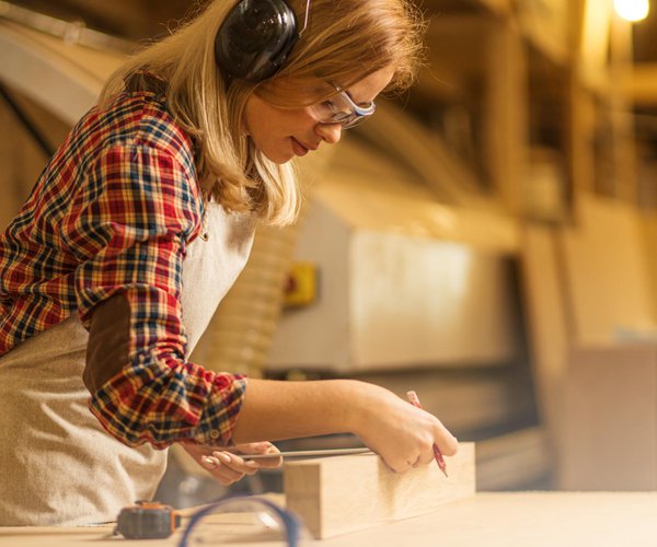 Loans for women entrepreneurs up to $75,000